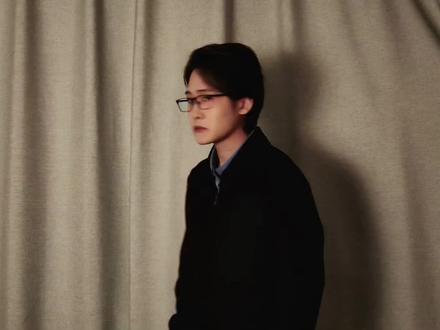 “这种鸡毛蒜皮的事有什么可吵的?”
#原生家庭 #父母 #控制欲 #表演