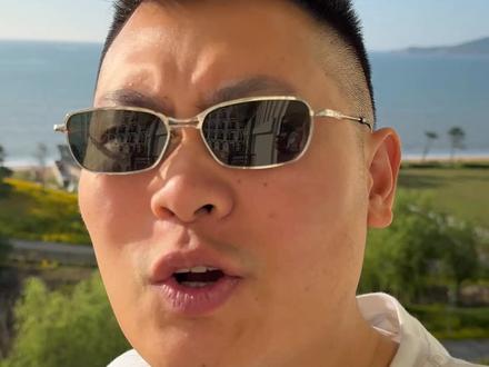恭喜C罗拿下沙特联赛冠军!虽然质疑声此起彼伏,但我永远支持你 #C罗 #沙特联赛 冠军属于:#利雅得胜利