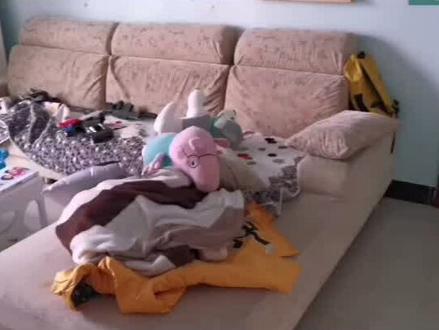 喊了“你平安回来,我包做一年家务”的蒋昊峻,说到做到。