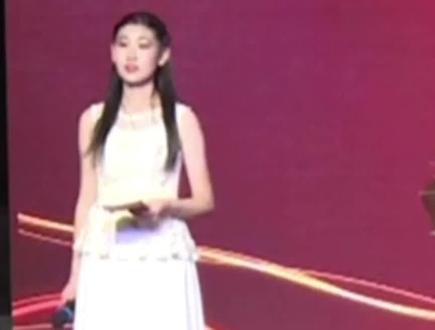 小孩,毕业快乐!#学生时代 #毕业季