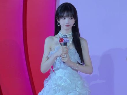 杭州in77 田曦薇 好可爱#田曦薇 #明星 #甜妹 #月华流昭 #随拍