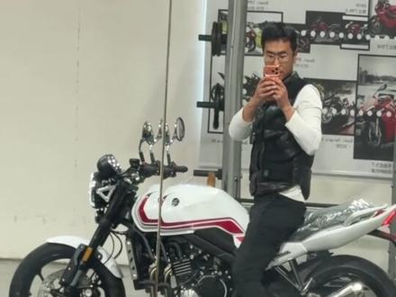 沉浸式体验张雪500F#张雪500f #张雪500rr #张雪 #张雪820rr