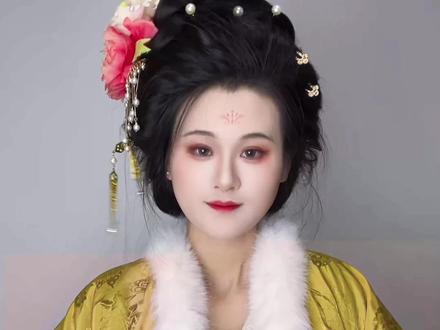 分享一下0下的冬天我是怎么穿唐制的~#汉服 #汉服日常 #汉服之美在华夏 #汉服穿搭
