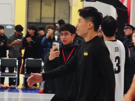 城门失火,殃及池鱼,柯冉赖益烨中韩大战刚结束,全网第一个受害者出现,巨龙先生周楷恒真的太冤了#篮球 #柯冉 #赖益烨 #周楷恒 #篮球需要沉淀