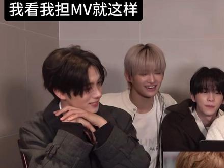 崔湘看韩诗龄,这个英宰简直韩振大粉头子来的#年珍#韩振#崔英宰