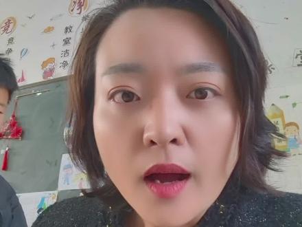 #原创视频创造者 二下语文重点内容《村居》,订正:黄莺的莺是一声#老师和学生 #教育有方 #语文课 #上好语文课