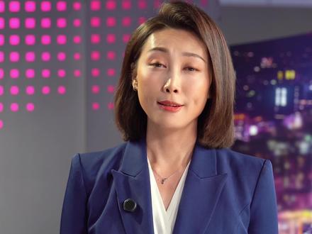 “为你写诗,为你做不可能的事。”12月9日晚,知名歌手吴克群直播连线济南患癌儿童的父母们,一起跳起“希望之舞”。网友:原来你一直在写诗!#吴克群 #吴克群再唱为你写诗 #吴克群希望之舞 #正能量