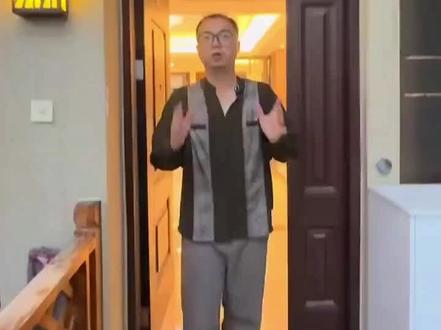 团综四子住的民宿,星邱主主卧 #黄星 #邱鼎杰 #向佐 #desire4 #热门