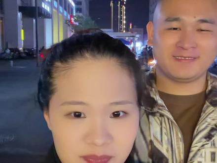 我的圣诞树是能吃的嘞 #圣诞 #万物皆可烤 #夫妻