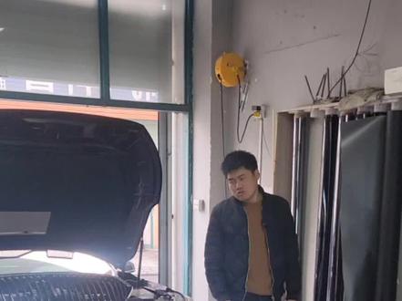 你在升级车灯的时候是否遇到,改完都好好的,开几天报故障了。过来检查又是好的。怎么都整不明白为什么会报故障#红旗H5 #车灯升级 #解码 #技术分享