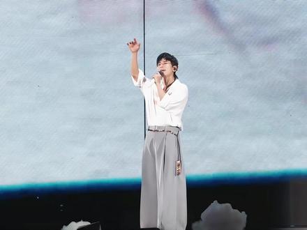 时代少年团8秒售空,周杰伦0.3秒清零,这8位歌手门票最难抢 #时代少年团 #周杰伦 #邓紫棋演唱会 #凤凰传奇演唱会 #张杰演唱会