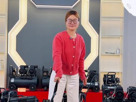 木工气泵选这款!静音还能连开8小时? 全铜线大电机,带5把钉枪连续用8小时超耐用!过载保护防烧机,无油静音不扰民,装修/汽修多场景都能hold住~#好物推荐🔥 #五金工具 #电动工具 #装修工具 #圣帕空压机