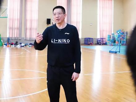 每次练习都要全力以赴,踏踏实实打好基本功#胡卫东杯系列赛 #篮球基本功 #篮球需要沉淀