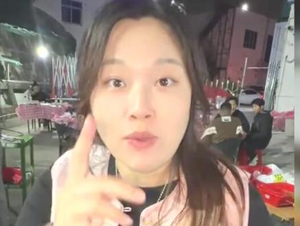 全网疯传!16岁烤鸡少年励志创业,梦想开迈巴赫,传递00后正能量!