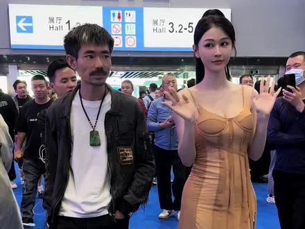 #车展现场@阿四168《破冰行动》 @周幼琳🐙(冲刺年度版)