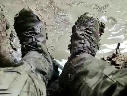 原来这才是俄乌前线,冬季士兵最真实的生存状况! #军事科普 #军事科技 #俄乌