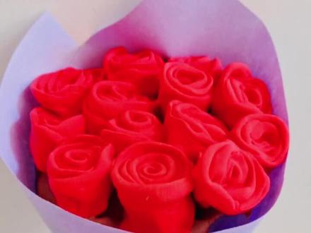 #变声 女神节太空泥玫瑰花教程#爱手工爱生活 #爱的礼物 #亲手制作 #粘土手工