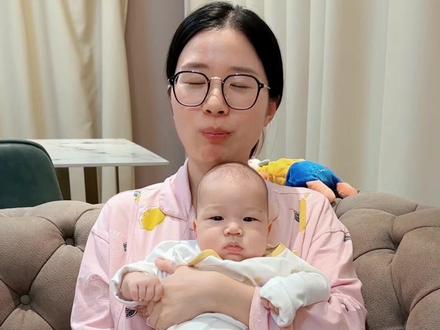 妈妈阳了还能母乳喂养吗?#婴幼儿新冠 #育儿经验分享 #人类幼崽成长记 #合力战疫守护宝宝 #有一个超级可爱的宝宝是什么体验