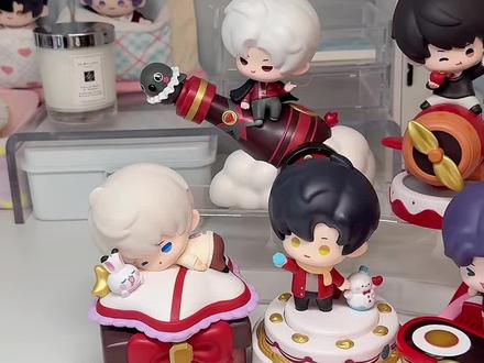 深空KFC全员玩具细节玩法速览^_^!! #恋与深空#肯德基深空男主玩具可爱暴击