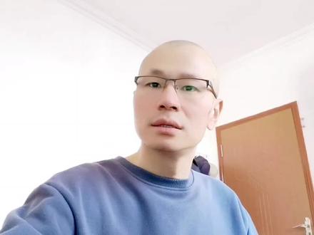 加纳边锋要加盟上海海港还是大连英博???