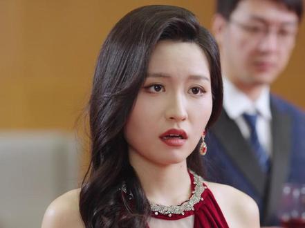 《等泪光化成彩虹》(爆款新剧)高分热剧推荐