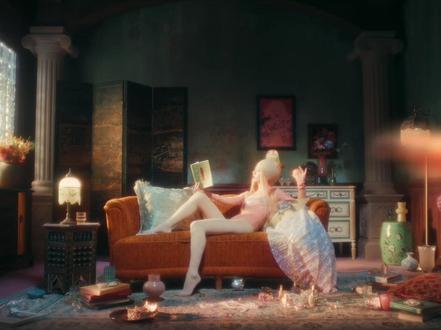 当纯妹妹MV遇上巴啦啦小魔仙#单依纯 #纯妹妹 #mv #生日 #歌手