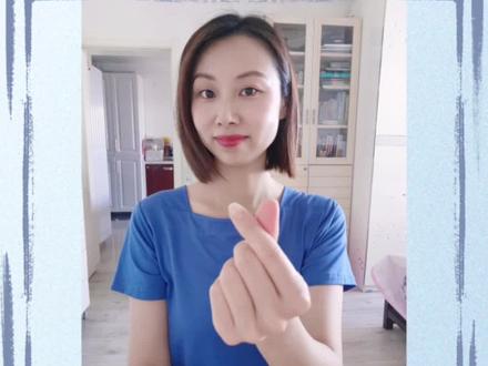 这是一种非常简单、绿色的中医小方法,可以迅速止住鼻血🍃
妈妈们可以跟着视频学起来哦~
除了一些特殊原因导致的流鼻血,一般引起流鼻血最多的原因就是孩子体内有热,这个时间段一定要给孩子忌口,饮食清淡,千万不要吃垃圾食品。
此外,我们还可以用一些中医食疗方帮孩子清理体内的热,感兴趣的妈妈们可以私信我,我会教你们如何用食疗方和中医外治疗法帮孩子调理内热❤️#流鼻血