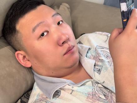 孩子越大越粘妈! 是妈妈给了充足的安全感 带的好!但不被粘的家人们也该思考一下为什么不粘自己?为什么会把亲妈粘的没有喘息的时间?为什么和自己不“亲近”?我们为什么不能是宝宝可靠的情感依靠?一篇视频讲明白!也给出大家解决办法!#育儿经验分享 #宝宝安全感 #带娃 #亲子关系 #宝宝粘妈妈