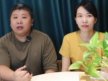 黑曜石其实就是天然玻璃,为什么有那么多寓意,看完你就知道了#干货分享#珠宝首饰 #玉石 #科普 #知识分享