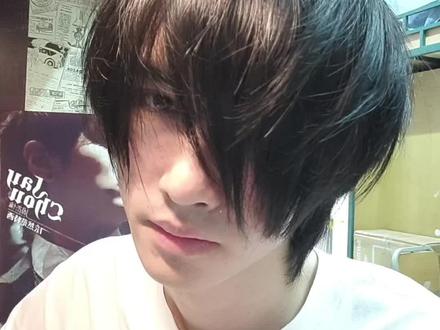 怎么样 L. 最终还是我赢了
#夜神月 #L #发型教程 #男生长发怎么留 #日系发型