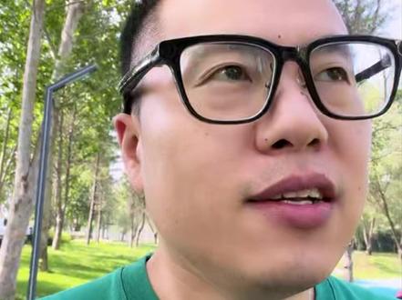 2026年的618大促告别凑单套路,一件直降;AI 全链路落地,重构电商新格局;各大平台统一简化玩法,行业迎来规范化#电商 #618好物节 #AI #电商干货