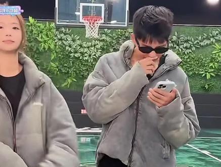 周凯恒和椰子的顶爽的情侣问答#周楷恒 #椰子