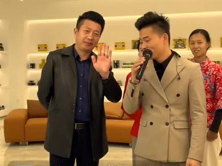 #直播间 1万多人看!