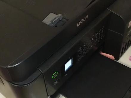 录个用打印机打印身份证复印件正反两面在同一张纸上的操作!画质有些粗糙请忽略,技巧学起来,最近才研究会!#爱普生墨仓式打印机 #打印 #实用小技巧 #身份证复印件