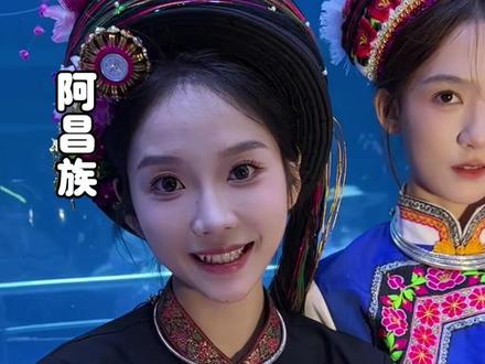 读书时的班花,如今都在这里了。这该怎么选?
#五十六个民族服饰 #这波民族风杀疯了