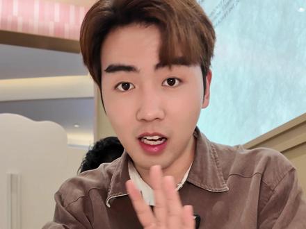 茉莉奶白这次联名太与众不同了 #茉莉奶白东方摩登茶#茉莉奶白大久保联名#茉莉奶白醒春梦乐园#第一视角探店