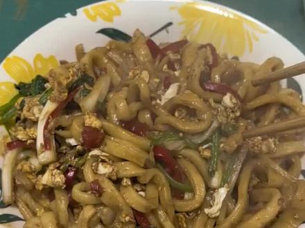 鸡蛋西红柿炒手切面,它来了!#我的厨艺 #分享家乡美食 #美食小技巧 #舌尖上的味道 #美食
