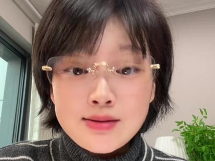 姚晨官宣离婚,宣称已经离了很多年。#姚晨 #姚晨离婚 #娱乐圈 #婚姻