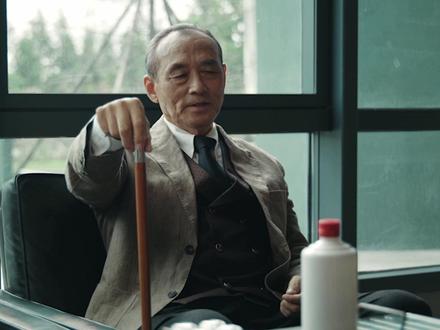 终极商战开启,蒋东朝设计饶雨瓷 #她的盛焰 #好剧推荐 #品她的盛焰享疯爽人生