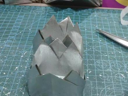 手工折纸:荷花缸(六角元宝)