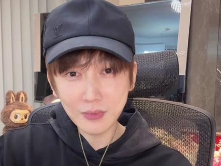 看八卦挖坑科科 宋威龙是否恋爱脑 燕麦威化是真假 棣棣和沈月什么情况#燕麦威化 #王鹤棣沈月 #李登科 #想火的内娱经纪人 @dk李登科 @抖音 @DOU+上热门 @DOU+小助手 @抖音创作小助手 @抖音创作灵感