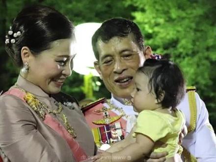 71岁泰王出手狠辣,下令雪藏瑞士幼子,提帮功是唯一继承人 #王室