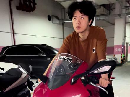 张雪500RR改装火刃套件支架角度纠正#光马赫 #张雪500 #张雪500RR #张雪机车 #张雪820rr