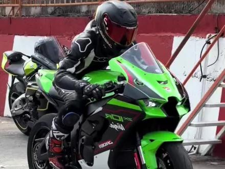 川崎大牛弹射起步!#重机车 #爱机车爱生活