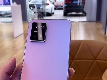 #vivo s9,s10双柔光灯开启#霄边 @DOU+小助手