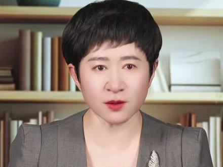 全国人大代表雷茂端建议,将70岁以上农民基础养老金每月提高到500元。#养老金 #人民代表大会 #农民基础养老金