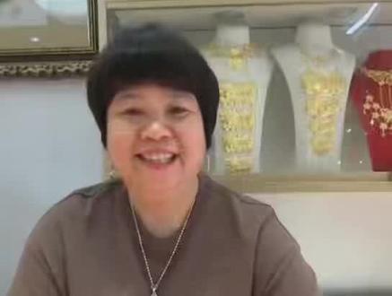 黄金按克卖,祝大家周四快乐!🌹🌹🌹