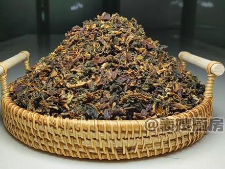 春天是制作梅干菜最佳时期,三蒸三晒,不好吃的青菜瞬间变美味 #民间传统美食