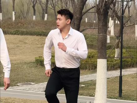 这是谁家的大美人儿#谁家大美人 #抖音热门舞蹈计划 #大美人 #舞蹈