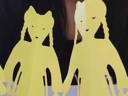 我的意中人是一位盖世萝莉,总有一天她会踏着小纸人来找我#岳绮罗剪纸